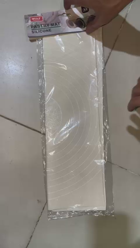 Silicone Roti Mat | Non-stick Baking Mat (Random Color)